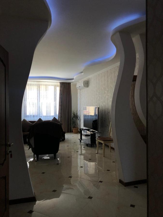 Hotel Palermo Kobuleti Extérieur photo