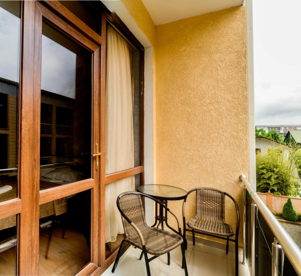 Hotel Palermo Kobuleti Extérieur photo